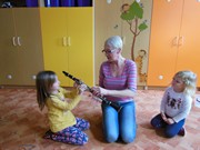 Hudební nástroje a písničky ve školce